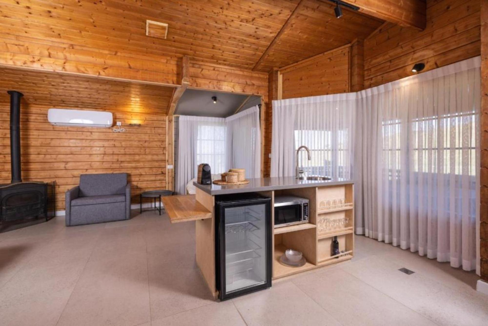Kibbutz Ortal Tourism Hotel Værelse billede